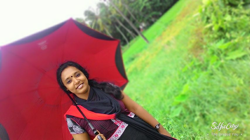 നിശബ്ദമായിരിക്കാന്‍ ആവാത്തതുകൊണ്ട് നാടകം എഴുതുന്നു: ജിഷ അഭിനയ 7