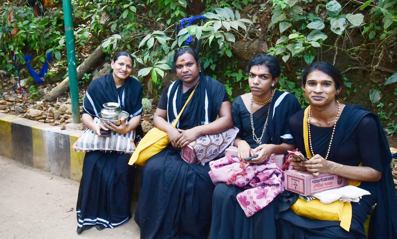 ഞാന്‍ എ ഐ എസ് എഫ് സംസ്ഥാന കമ്മിറ്റി അംഗം, ശബരിമല ദര്‍ശനത്തെ പാര്‍ട്ടിയുമായി കലര്‍ത്തരുത്: ട്രാന്‍സ്‌ജെന്റര്‍ അവന്തിക