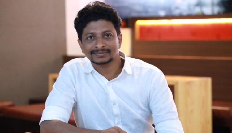 musthafa muhammad kappela movie director anna ben മുഹമ്മദ് മുസ്തഫ കപ്പേള സിനിമ സംവിധായകന്‍ അന്നാ ബെന്‍ റോഷന്‍ ശ്രീനാഥ് ഭാസി